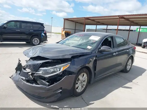 KNAGT4L36H5149981 2017 KIA OPTIMA - Image 2