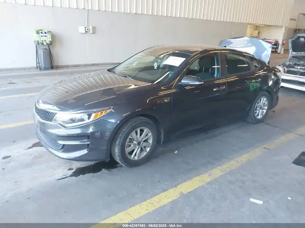 KNAGT4L36H5175562 2017 KIA OPTIMA - Image 2
