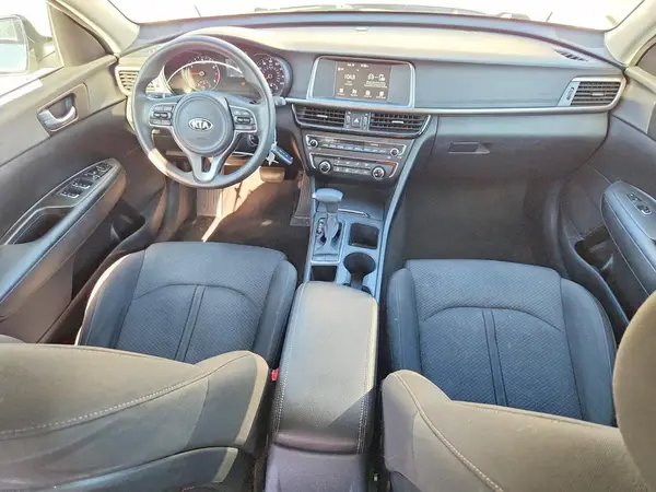 KNAGT4L36J5198491 2018 KIA OPTIMA - Image 8