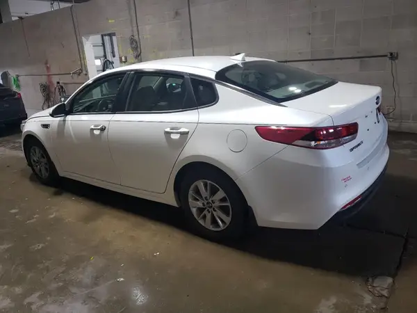 KNAGT4L36J5206136 2018 KIA OPTIMA - Image 2