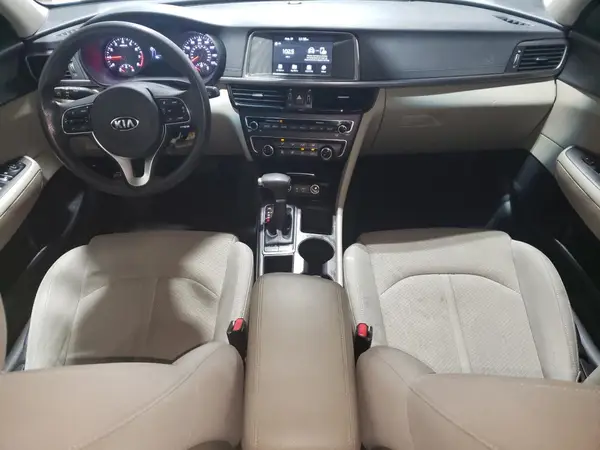 KNAGT4L36J5206136 2018 KIA OPTIMA - Image 8
