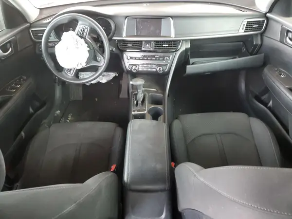 KNAGT4L36J5213362 2018 KIA OPTIMA - Image 8