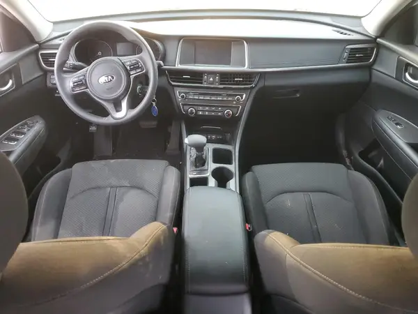 KNAGT4L36J5216231 2018 KIA OPTIMA - Image 8