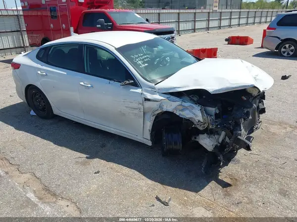 KNAGT4L36J5216603 2018 KIA OPTIMA - Image 1