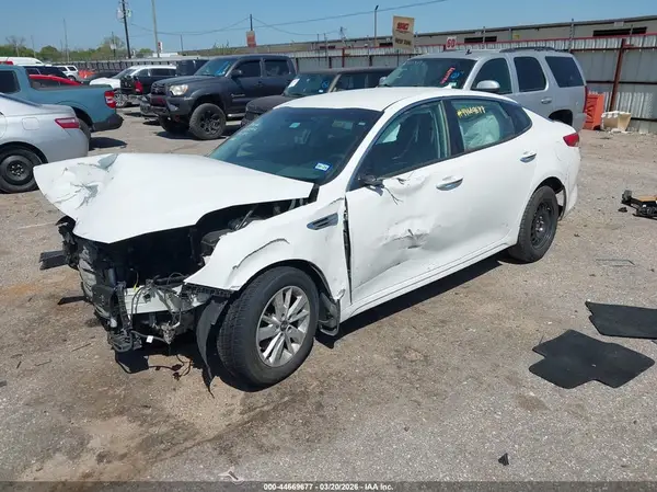 KNAGT4L36J5216603 2018 KIA OPTIMA - Image 2