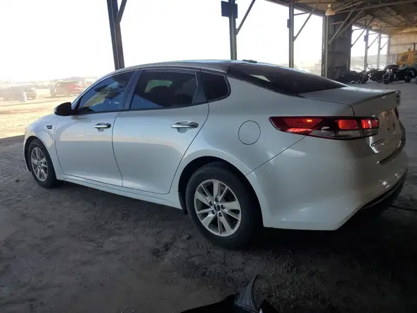 KNAGT4L37G5072701 2016 KIA OPTIMA - Image 2