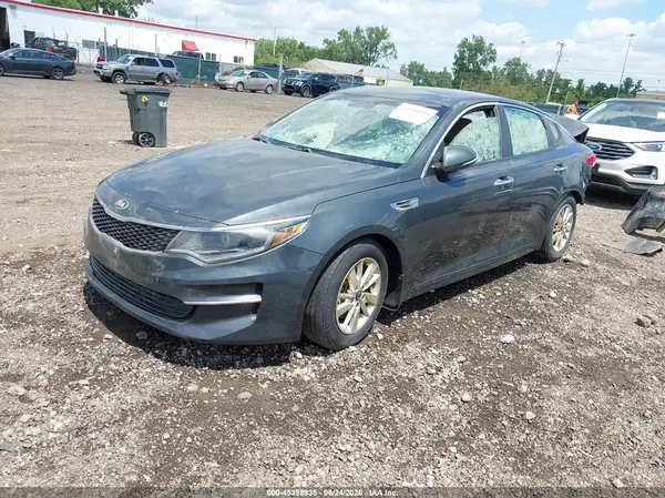 KNAGT4L37G5079048 2016 KIA OPTIMA - Image 2