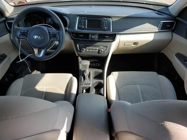 KNAGT4L37G5084072 2016 KIA OPTIMA - Image 8