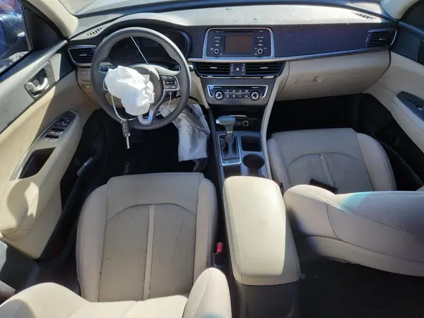 KNAGT4L37G5084542 2016 KIA OPTIMA - Image 8
