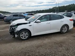 KNAGT4L37G5098330 2016 KIA OPTIMA