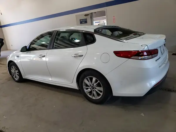 KNAGT4L37G5102490 2016 KIA OPTIMA - Image 2