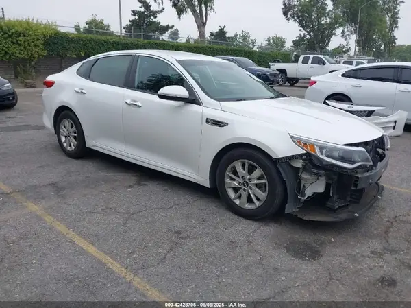 KNAGT4L37G5105387 2016 KIA OPTIMA - Image 1