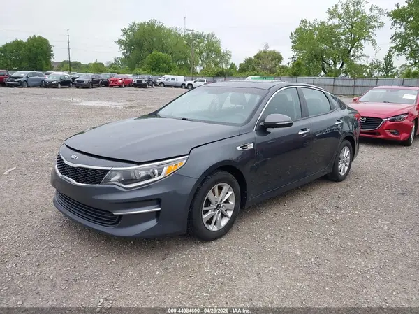KNAGT4L37G5110685 2016 KIA OPTIMA - Image 2