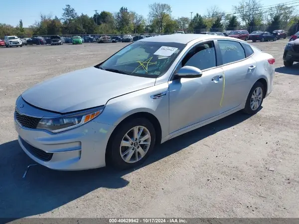 KNAGT4L37H5149942 2017 KIA OPTIMA - Image 2