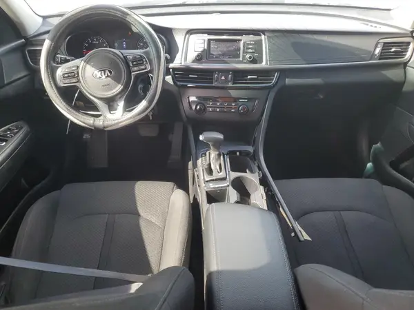 KNAGT4L37H5150377 2017 KIA OPTIMA - Image 8