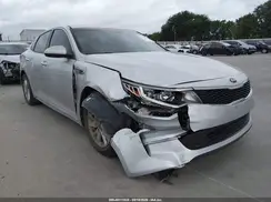 KNAGT4L37H5154882 2017 KIA OPTIMA