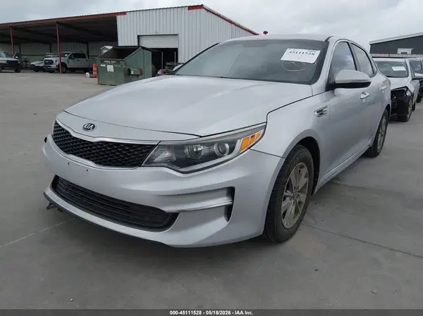 KNAGT4L37H5154882 2017 KIA OPTIMA - Image 2