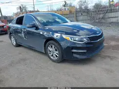 KNAGT4L37H5157006 2017 KIA OPTIMA