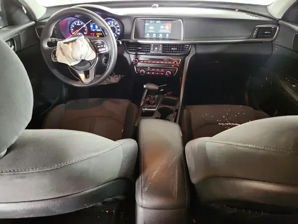 KNAGT4L37J5205402 2018 KIA OPTIMA - Image 8