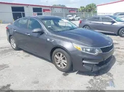 KNAGT4L37J5235807 2018 KIA OPTIMA