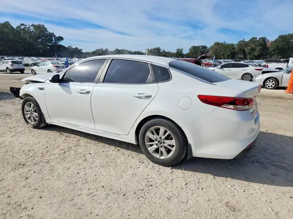 KNAGT4L38G5075087 2016 KIA OPTIMA - Image 2