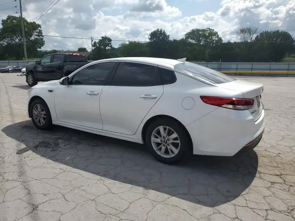 KNAGT4L38G5077275 2016 KIA OPTIMA - Image 2