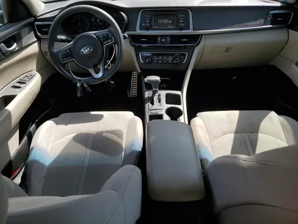 KNAGT4L38G5081553 2016 KIA OPTIMA - Image 8