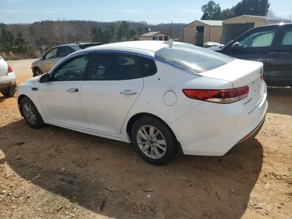 KNAGT4L38G5084744 2016 KIA OPTIMA - Image 2