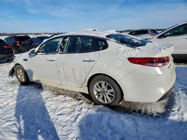 KNAGT4L38G5085764 2016 KIA OPTIMA - Image 2