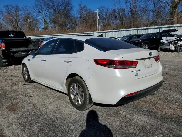KNAGT4L38G5088356 2016 KIA OPTIMA - Image 2