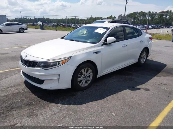 KNAGT4L38G5091130 2016 KIA OPTIMA - Image 2