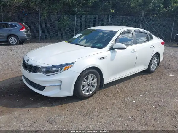 KNAGT4L38G5099499 2016 KIA OPTIMA - Image 2