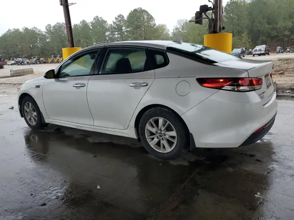 KNAGT4L38G5117998 2016 KIA OPTIMA - Image 2