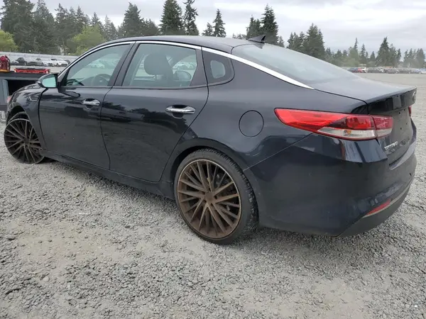 KNAGT4L38H5132003 2017 KIA OPTIMA - Image 2