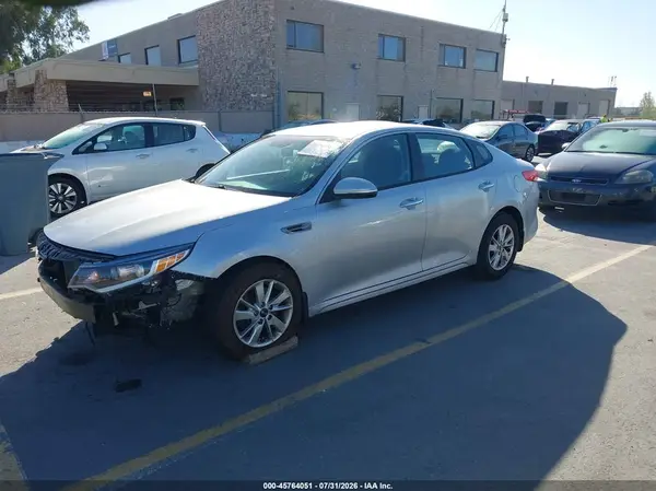KNAGT4L38H5132826 2017 KIA OPTIMA - Image 2