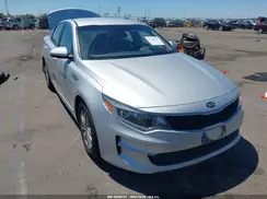 KNAGT4L38H5133071 2017 KIA OPTIMA