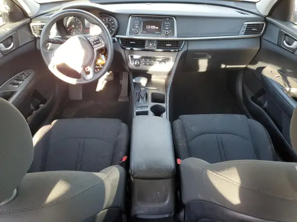 KNAGT4L38H5155765 2017 KIA OPTIMA - Image 8