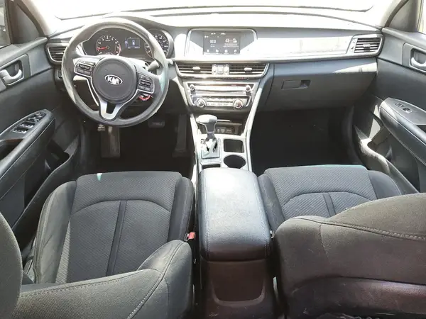 KNAGT4L38J5191042 2018 KIA OPTIMA - Image 8