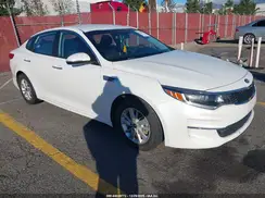 KNAGT4L38J5202623 2018 KIA OPTIMA