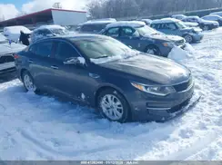 KNAGT4L38J5217025 2018 KIA OPTIMA