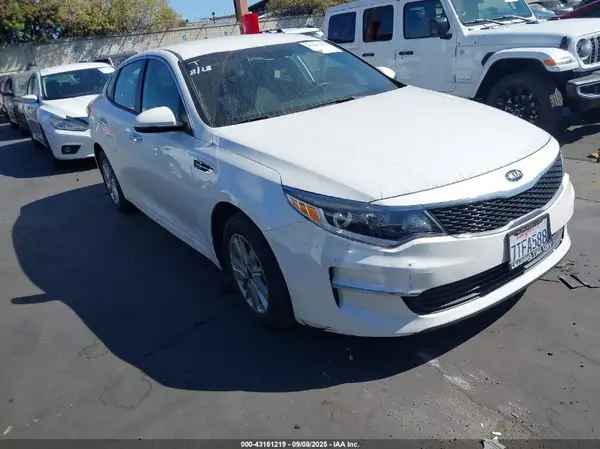 KNAGT4L39G5070884 2016 KIA OPTIMA - Image 1