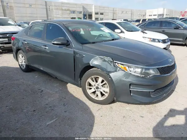 KNAGT4L39G5085594 2016 KIA OPTIMA - Image 1