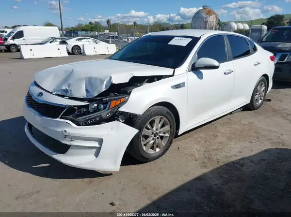 KNAGT4L39G5101146 2016 KIA OPTIMA - Image 2