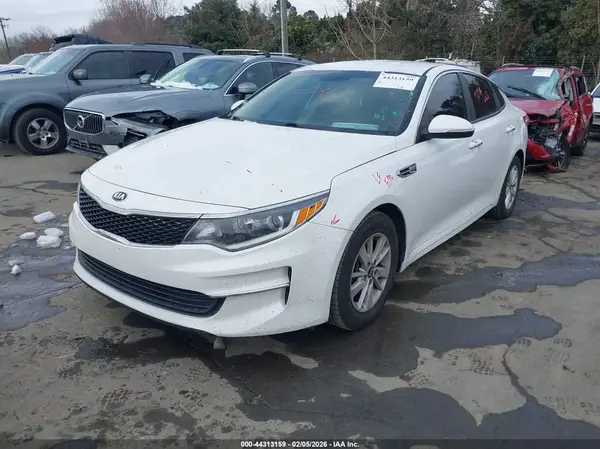 KNAGT4L39G5103463 2016 KIA OPTIMA - Image 2
