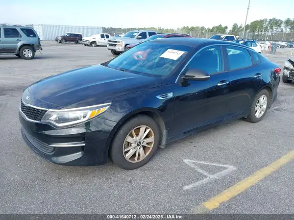 KNAGT4L39G5105567 2016 KIA OPTIMA - Image 2