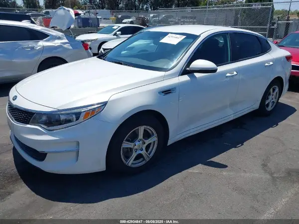 KNAGT4L39G5106766 2016 KIA OPTIMA - Image 2
