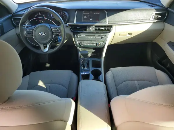 KNAGT4L39J5213579 2018 KIA OPTIMA - Image 8