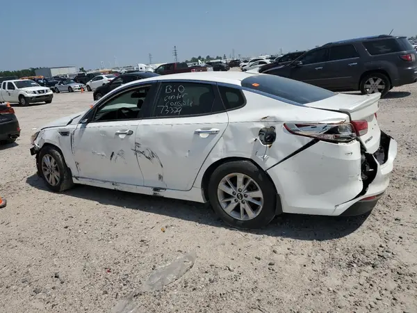 KNAGT4L39J5216823 2018 KIA OPTIMA - Image 2
