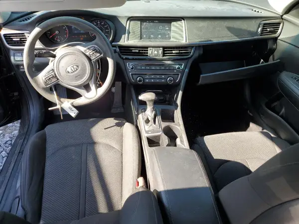 KNAGT4L39J5233802 2018 KIA OPTIMA - Image 8