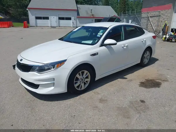 KNAGT4L39J5235985 2018 KIA OPTIMA - Image 2